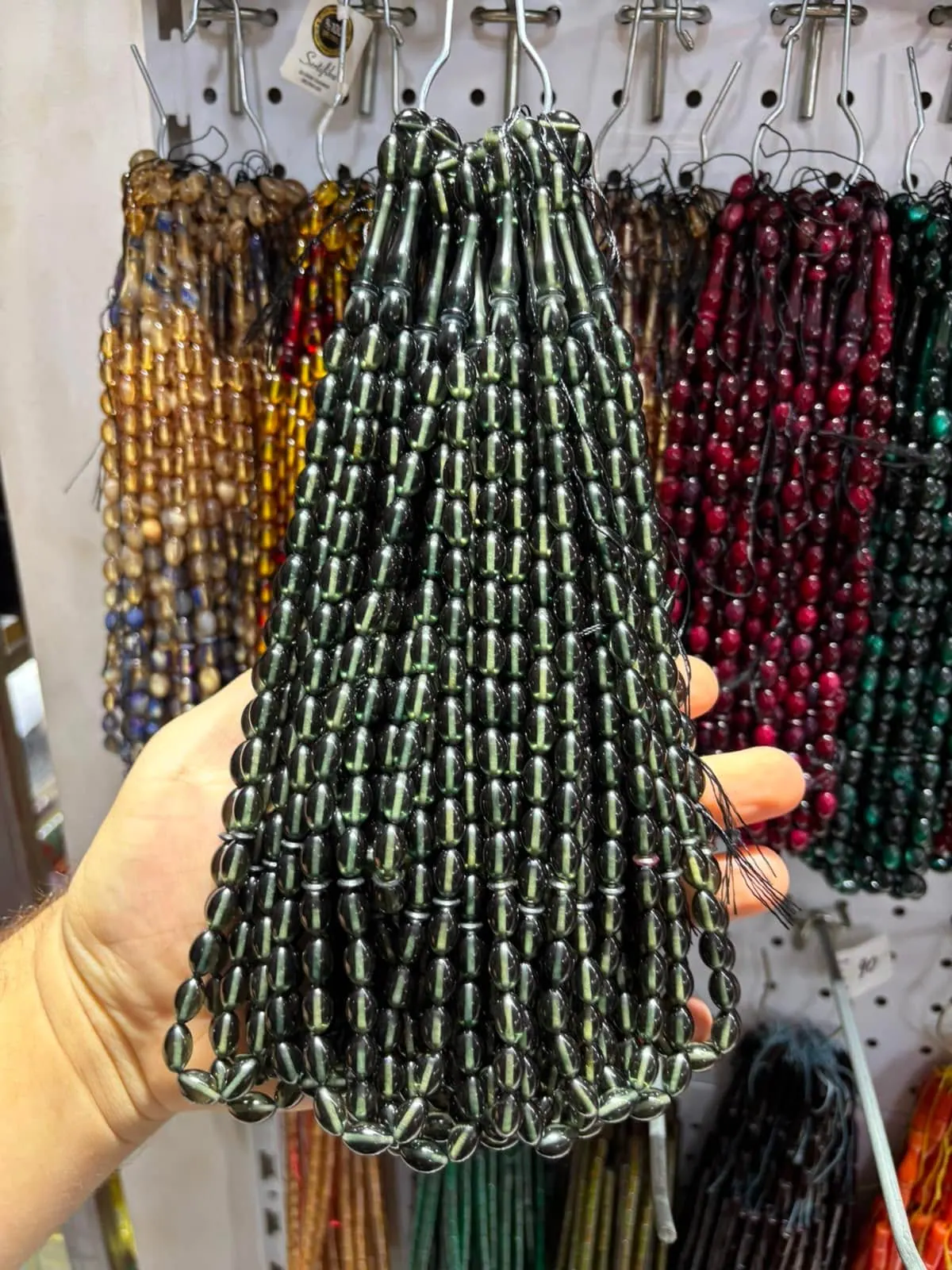 مسبحة كهرمان ناري مضغوط — أخضر زيتوني رقم 19