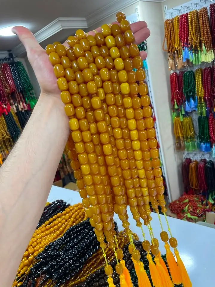 İp Püsküllü Çubuk Sıkma Kehribar Tesbih — Bal Sarısı No.12