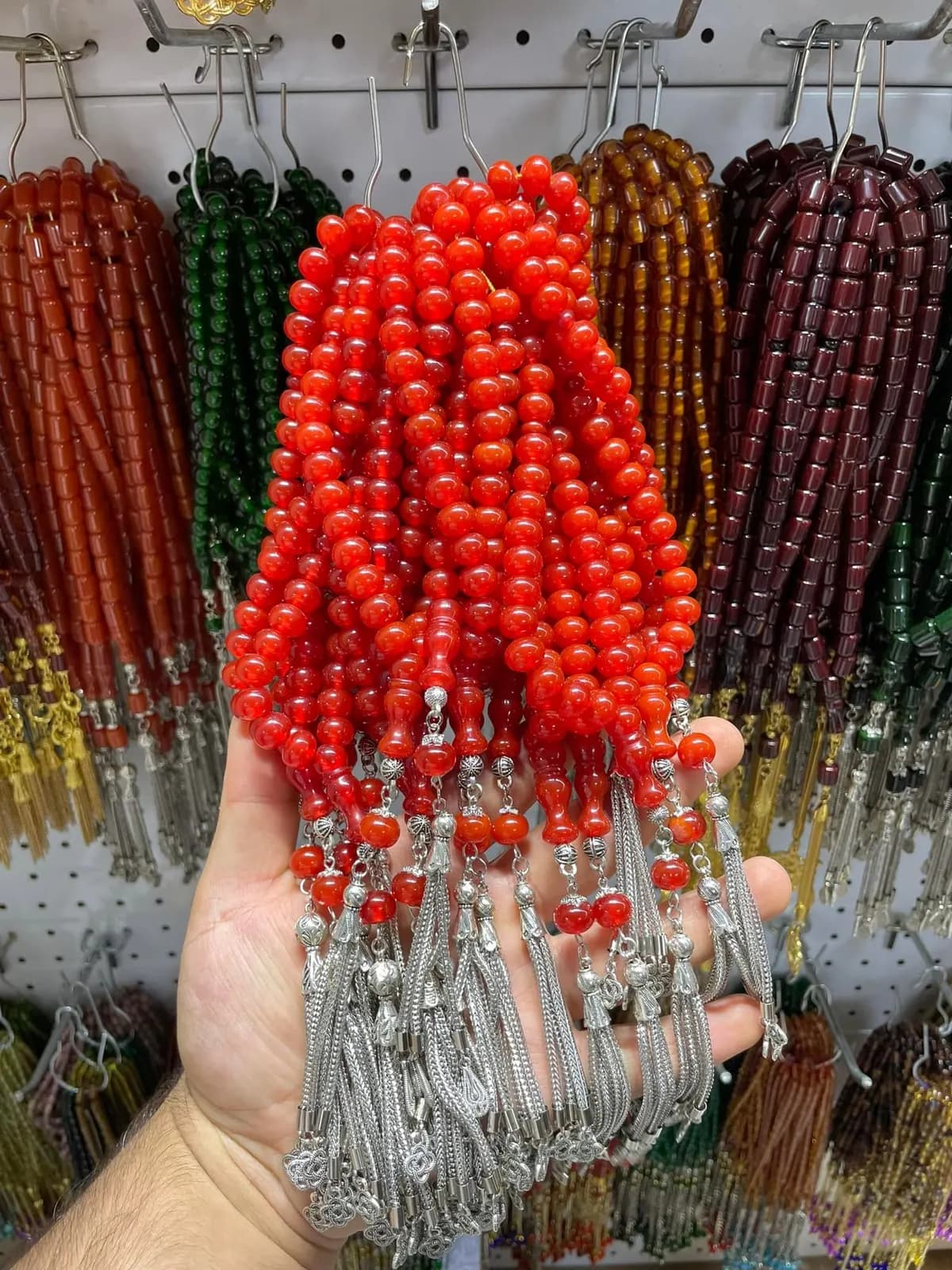 Püsküllü Çubuk Sıkma Kehribar Tesbih — Kırmızı No.02