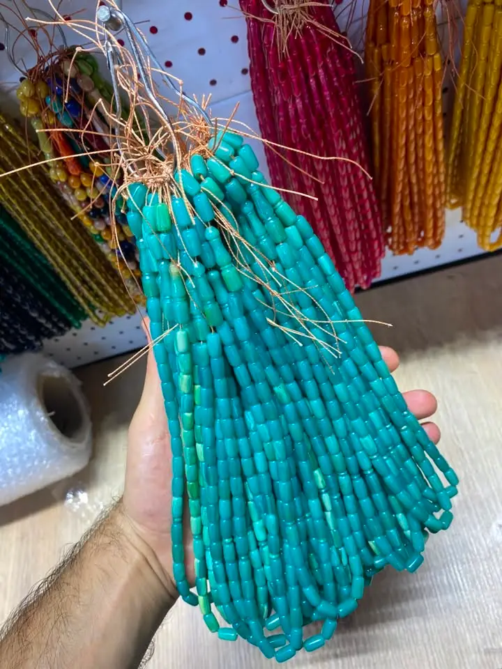 مسبحة الباغة النازفة — فيروزي رقم 28